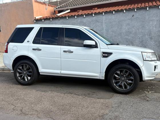 LAND ROVER FREELANDER 3.2 SE 6 CILINDROS 24V GASOLINA 4P AUTOMÁTICO